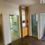 Pronajměte si 4 ložnic/e byt o rozloze 107 m² v Luhačovice