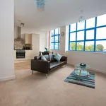 Rent 3 bedroom flat of 85 m² in Swindon