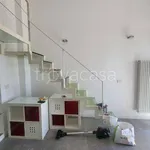 Rent 2 bedroom apartment of 50 m² in Napoli