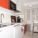 Rent 2 bedroom apartment of 80 m² in lisbon