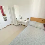 Rent a room in seville