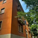 Affitto 2 camera appartamento di 80 m² in Bologna