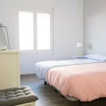 Rent 2 bedroom apartment of 70 m² in Málaga