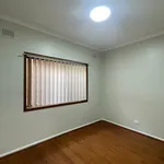 Rent 4 bedroom house in Toongabbie