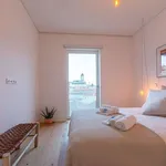 Rent 1 bedroom apartment of 60 m² in lisbon