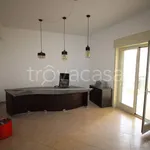 Rent 6 bedroom apartment of 170 m² in Merì