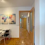 Rent a room of 90 m² in madrid