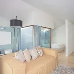 Rent 3 bedroom apartment of 72 m² in Porto