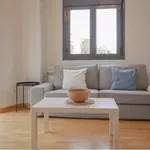 Rent 2 bedroom apartment in Madrid