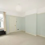 Rent 2 bedroom flat in South East England