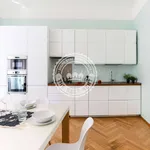 Rent 3 bedroom apartment of 100 m² in Milano