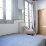 Rent 3 bedroom apartment in Barcelona