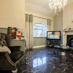 Rent 4 bedroom apartment of 100 m² in dublin