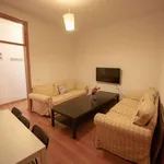 Rent a room of 95 m² in madrid