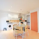 Rent 2 bedroom flat in Manchester