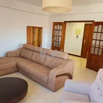 Rent 3 bedroom apartment of 136 m² in Odivelas