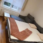 Pronajměte si 1 ložnic/e byt o rozloze 35 m² v Prague