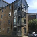 Rent 2 bedroom flat in Canterbury