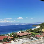 Rent 4 bedroom apartment of 110 m² in Reggio di Calabria