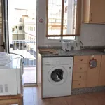 Rent a room of 98 m² in valencia