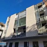 Rent 2 bedroom apartment of 63 m² in Milan