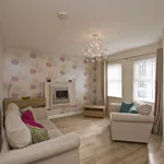 Rent 3 bedroom flat in Bangor