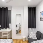 Rent 6 bedroom apartment in Valencia