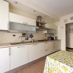 Rent 3 bedroom apartment of 75 m² in Genoa