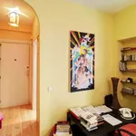 Rent a room of 80 m² in madrid