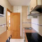 Rent a room of 160 m² in alcala_de_henares