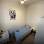 Rent a room in Madrid