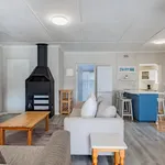 Rent 3 bedroom house in Struisbaai