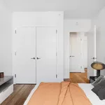 Rent 1 bedroom apartment in Queens