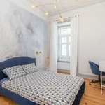 Rent 7 bedroom apartment in Lisbon