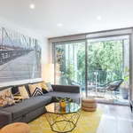 Rent 4 bedroom apartment of 60 m² in Barcelona