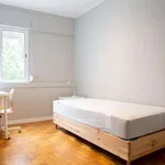 Rent a room in lisbon