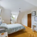 Rent 3 bedroom house in Wales