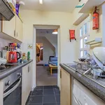 Rent 3 bedroom flat in West Midlands