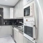 Rent 3 bedroom apartment of 130 m² in barcelona