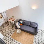 Rent 1 bedroom house of 45 m² in Porto