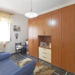 Rent 7 bedroom apartment of 105 m² in Genova