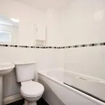 Rent 3 bedroom flat in South West England