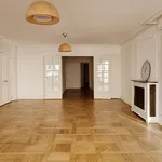 Rent 3 bedroom apartment of 132 m² in Place