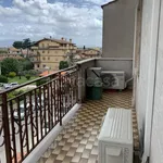 Rent 3 bedroom apartment of 75 m² in Roma