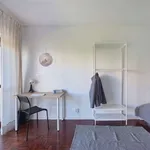 Rent a room in lisbon