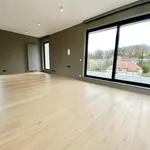 Huur 3 slaapkamer appartement van 130 m² in Ukkel