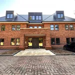 Rent 5 bedroom apartment in Stockport