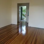 Rent 1 bedroom apartment in Greenslopes