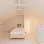 Rent 5 bedroom apartment of 102 m² in Lisbon