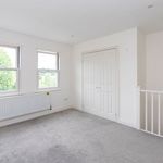 Rent 4 bedroom house in South East England